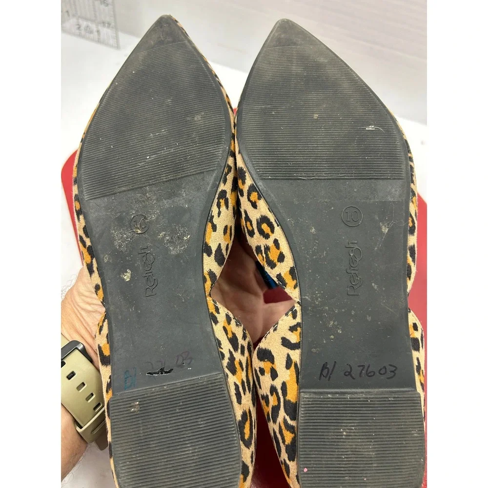 Refresh Leopard Print Flats 10 Tan Pointed Toe d'Orsay Chic Animal Print Office